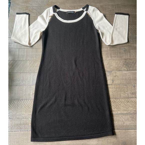 Ivanka Trump Dresses & Skirts - Ivanka Trump Women's Knit Black White Long Sleeve Sweater Dress Size Small
